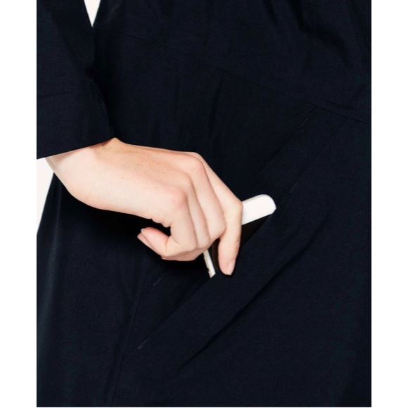 SOLD Lululemon “Rain Haven Jacket” - Picture 8 of 9